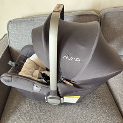 Nuna Car Seat with Base 