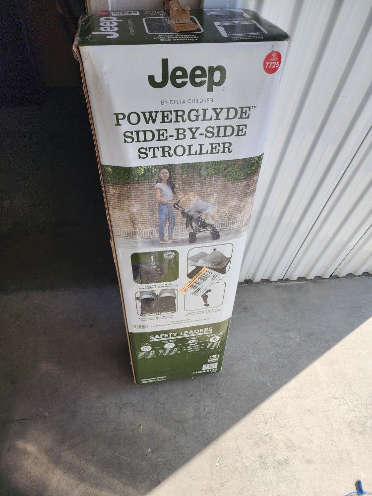 JEEP Side By Side Stroller  New In Box