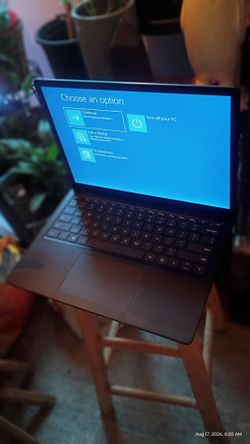Microsoft Surface Laptop 5 = 13.5" i7-12th Gen 16GB 512GB Win 11 Model 1951
@ 4.8 GHz  STEALTH SILVER- EXCELLENT CONDITION