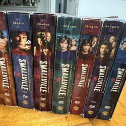 Smallville Complete Seasons 1-7 DVD
