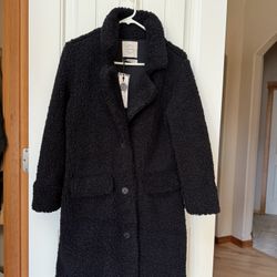 sherpa coat women's small never worn