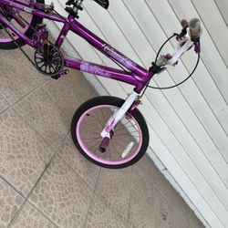 Girls Bike $40