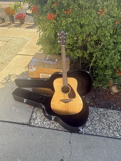 Yamaha acoustic   FG 700S