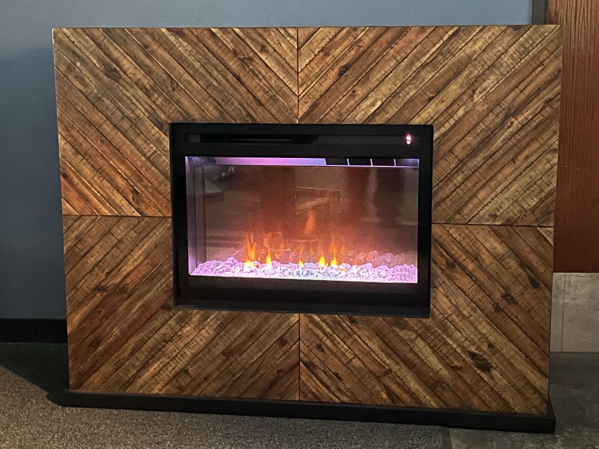 Dimplex Fireplace Harris Mantel In A Cassia Brown Finish