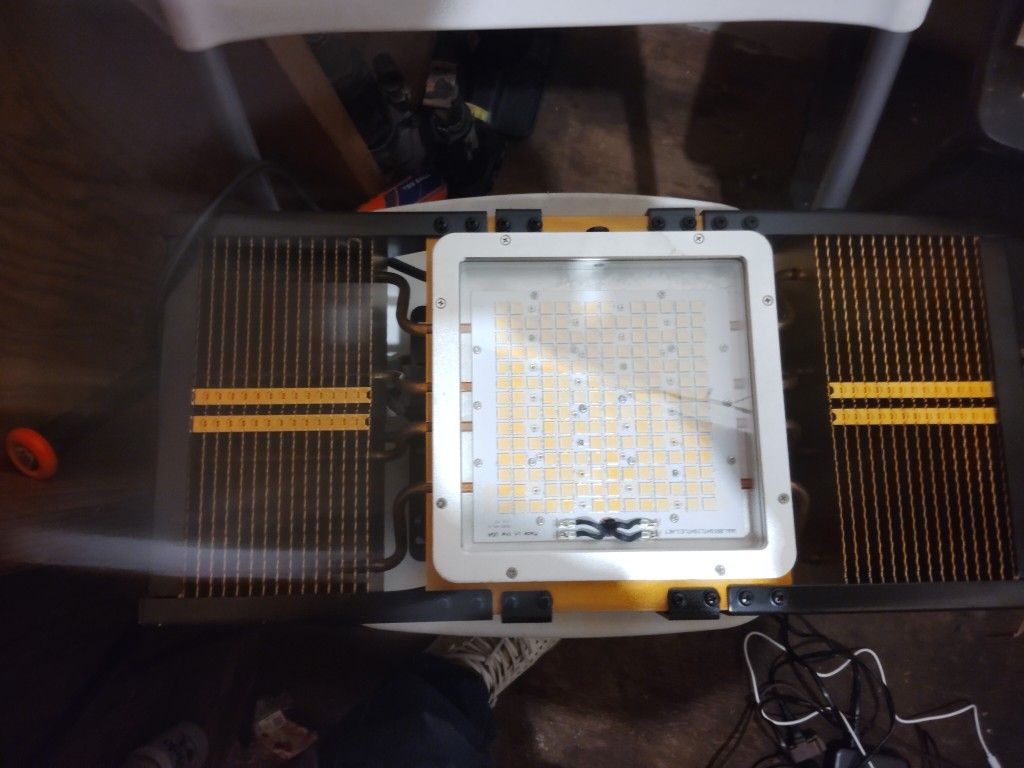 Spectrum Grow Light