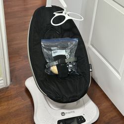 4moms mamaRoo Black