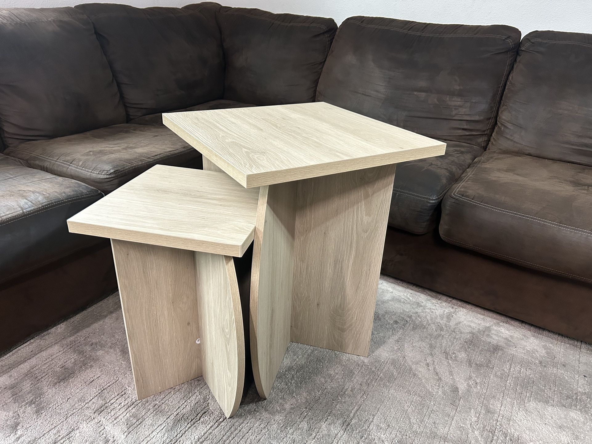 Novogratz Nesting Tables
