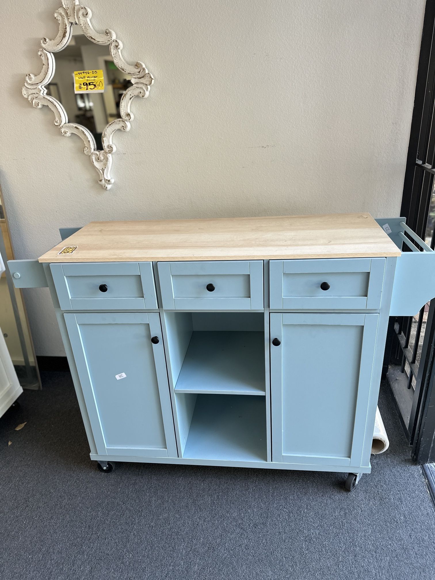 Brand New Portable Kitchen Island With Wheels