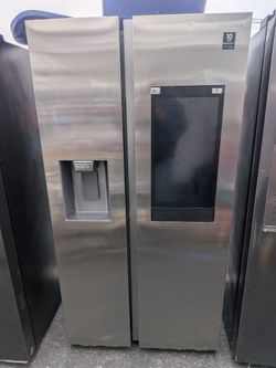 Counter depth Samsung family hub refrigerator/3 months of warranty and free local delivery