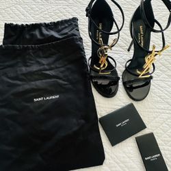 Saint Laurent Glossy Heels With Gold Logo