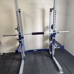 Fitness gear Pro HR 600 Squat Rack (bar And Plates Included!) 