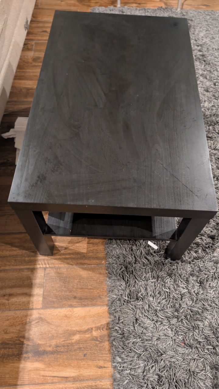 1 Table ( Length ~3ft And Width 1f 10 Inches) 