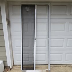 Screen Door