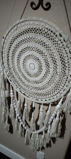 Macrame wall hanging
