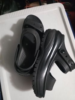 Crocs Mega Crush Sandals Black Platform size 9