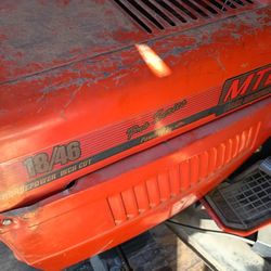 Lawn Tractor W/Leaf Pickup Attachments