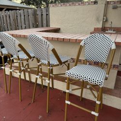 Outdoor Bar Stools