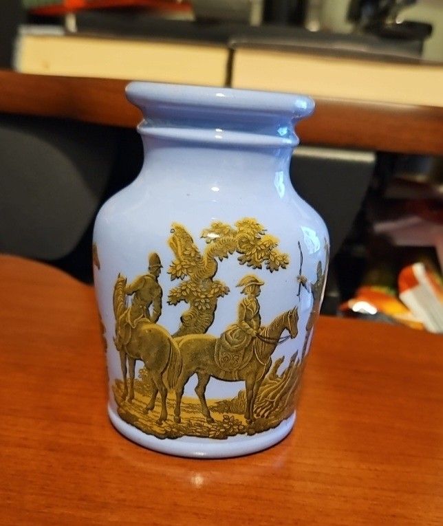 Antique Blue 1856 Prattware Jar With Mustard Tone Victorian Fox Hunting Scene