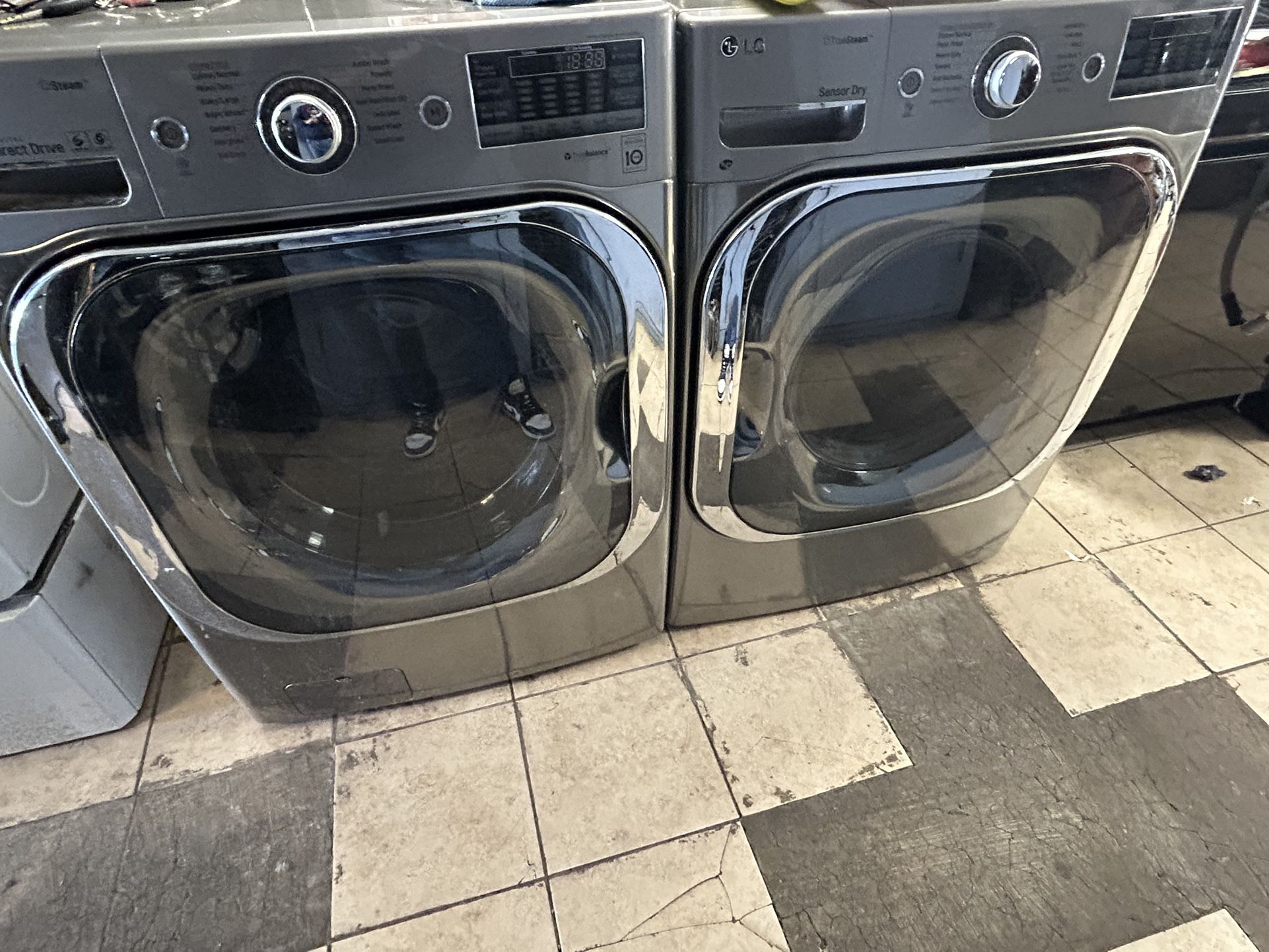 Lg Heavy Duty Washer & 220volt Electric Dryer
