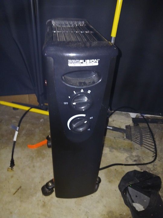 Pro Fusion 2-in-1 convection and radiant heater.