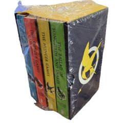 Hunger Games 4 Book Box Set by Suzanne Collins