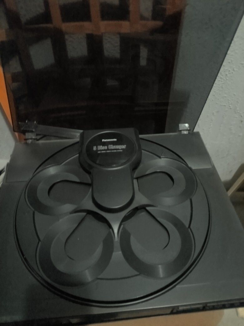 Panasonic 5 disc Carousel Cd Player From The 90s