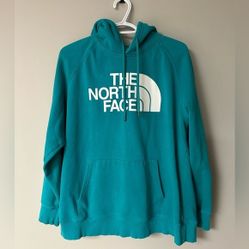 The North Face Half Dome Pullover Hoodie
