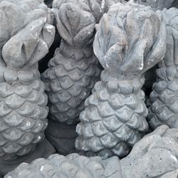 Concrete Decorative Pineapple Statues