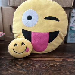 Set Of Smiley Emoji Plushy And Keychain