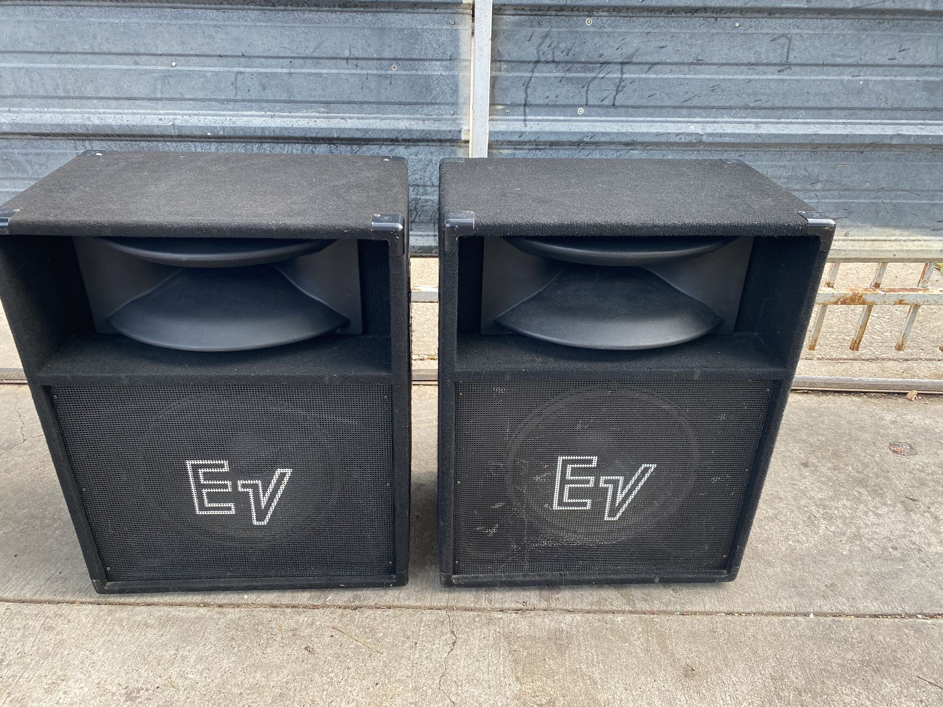EV Electro Voice SH-1512ER 2 Way PA Speakers