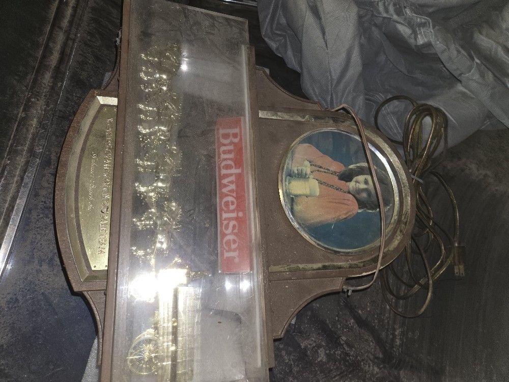 Budweiser Clydsdale Light Vintage
