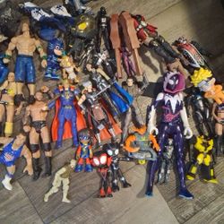 Action Figures Lot