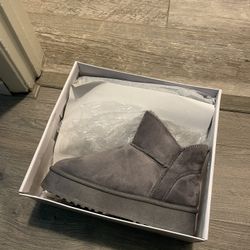 Fuzzy Boots (knockoff Uggs)