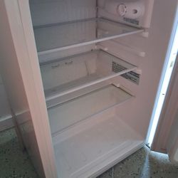 Mini Refrigerator 