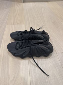 Adidas Yeezy 450 “Utility Black” - Size 9.5 🖤🔥