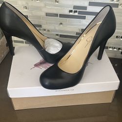 Jessica Simpson Women's Calie Pump