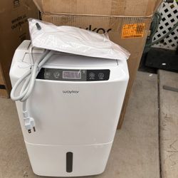 New 34 Pint Smart Dehumidifier For 2000sq-ft Rooms 