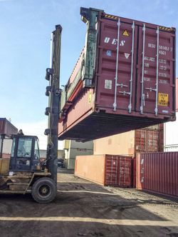 Affordable 20ft & 40ft Shipping Containers – Fast Delivery in Torrance, CA