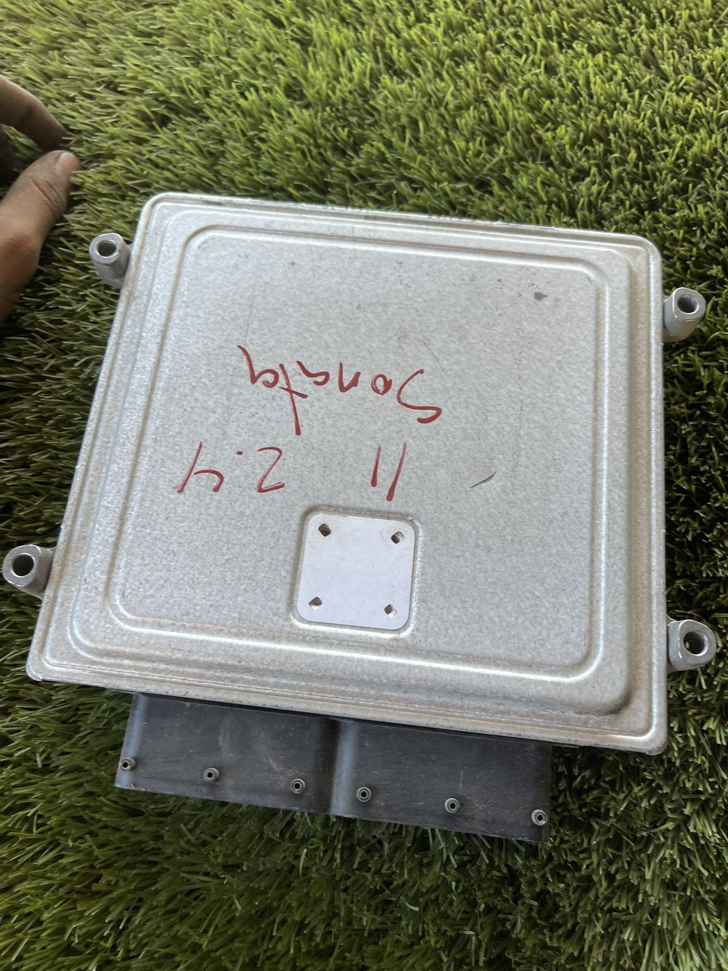 2011 Sonata Engine Control Unit 2.4