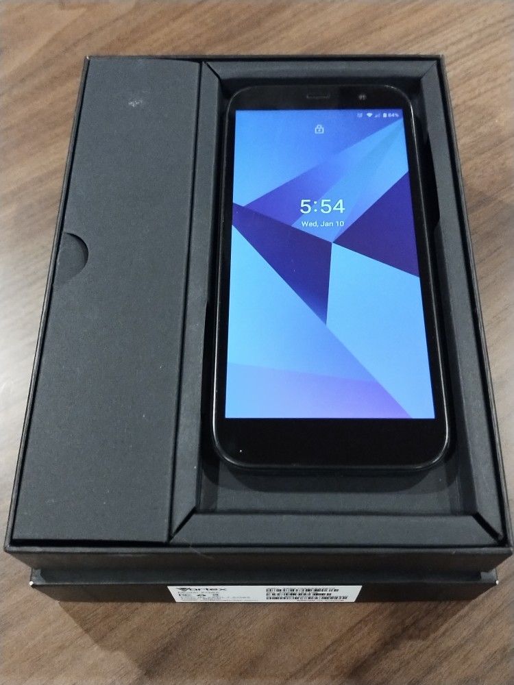 BLU View 2 32GB Smartphone -Unlocked SIM/Works Worldwide- NEW