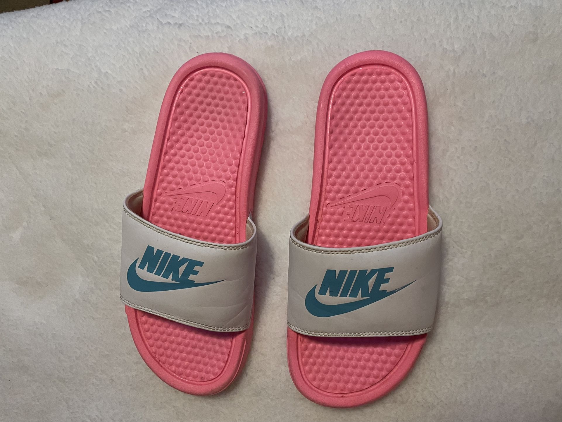 Women’s Nike Slides for Sale in Fayetteville, NC OfferUp