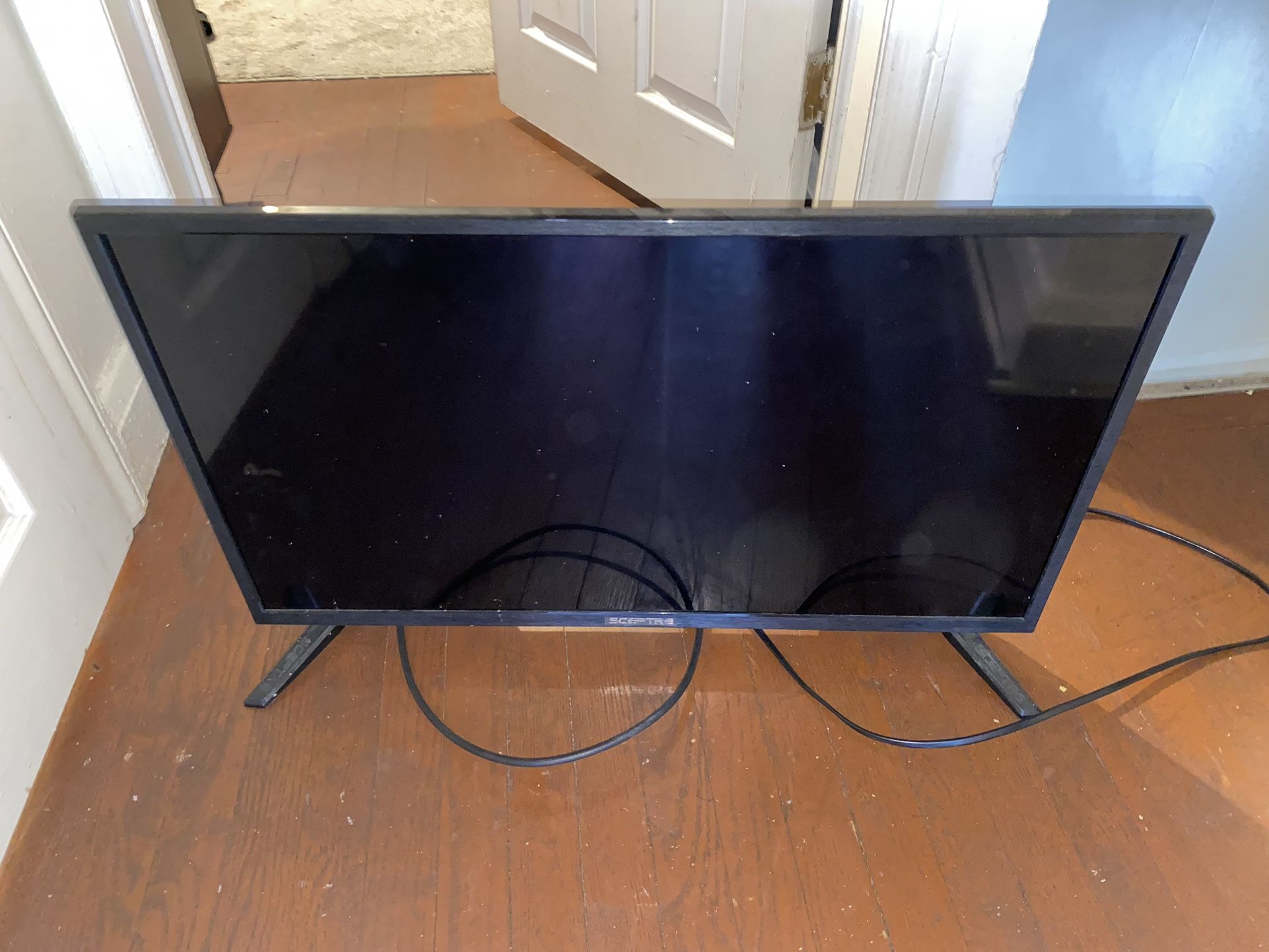 Brand New 36 “ Tv Sceptre 