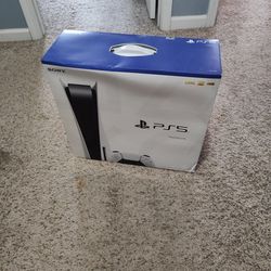 New Unopened PS5 Console