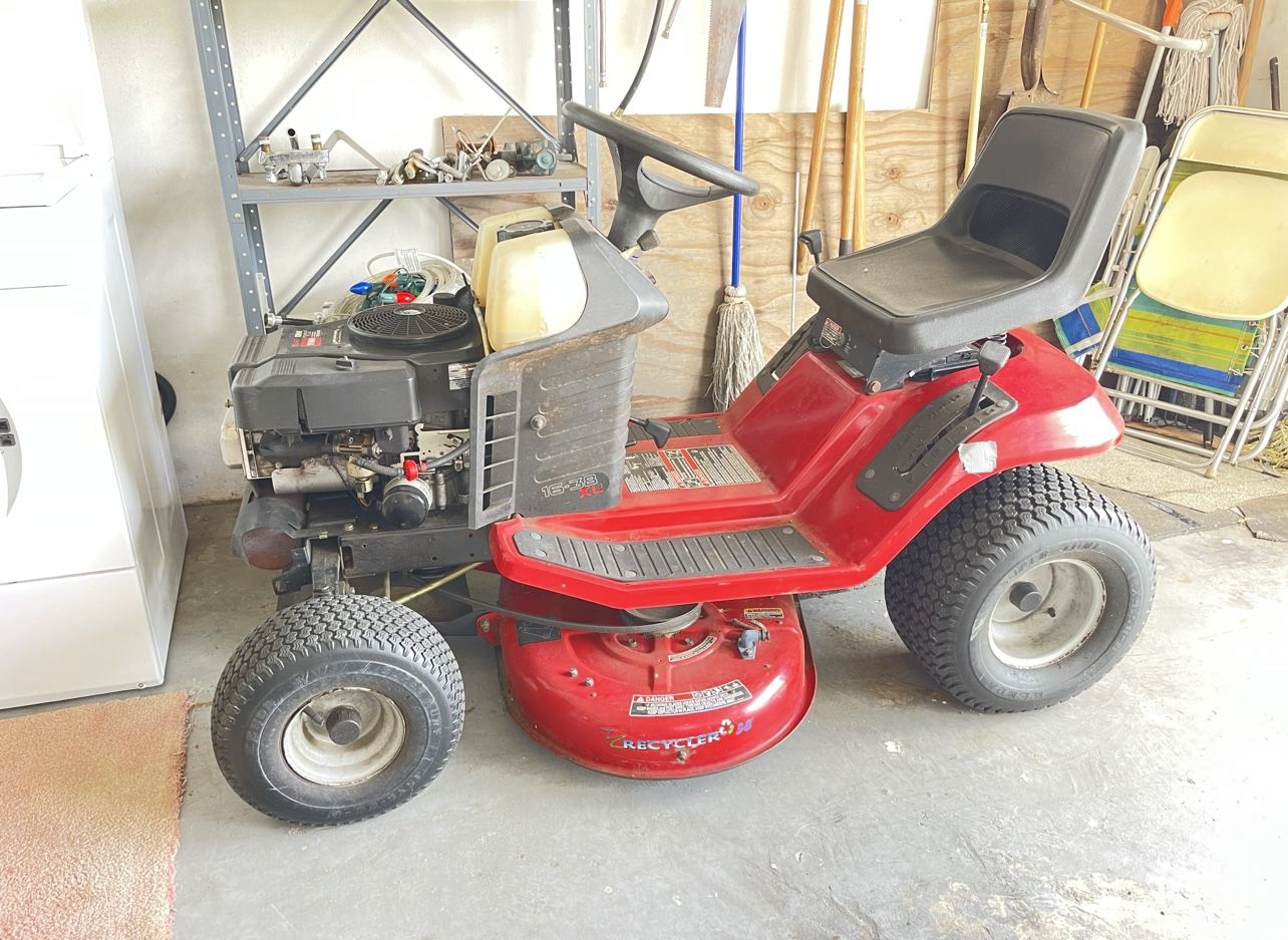 Toro 16-38 Xl lawn Tractor