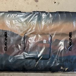 Brand New Never Opened Dakine Pickup Pad DLX for bikes