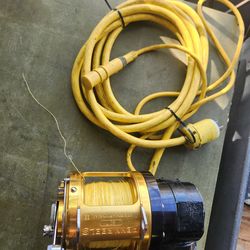 SA0337-001 Penn international 24V 80T electric reel