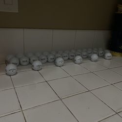 34 Callaway Practice Golf Balls They’re Not Cracked And I Could Wash Them If Wanting To