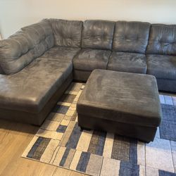 Grey Sectional With Chaise And Ottoman 