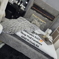 💥 Queen, King, Cal King Light Up Fireplace Bed Frames 💥 Furniture Sectionals Avail