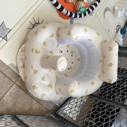 Baby Inflatable Seat With Suction Cups 
